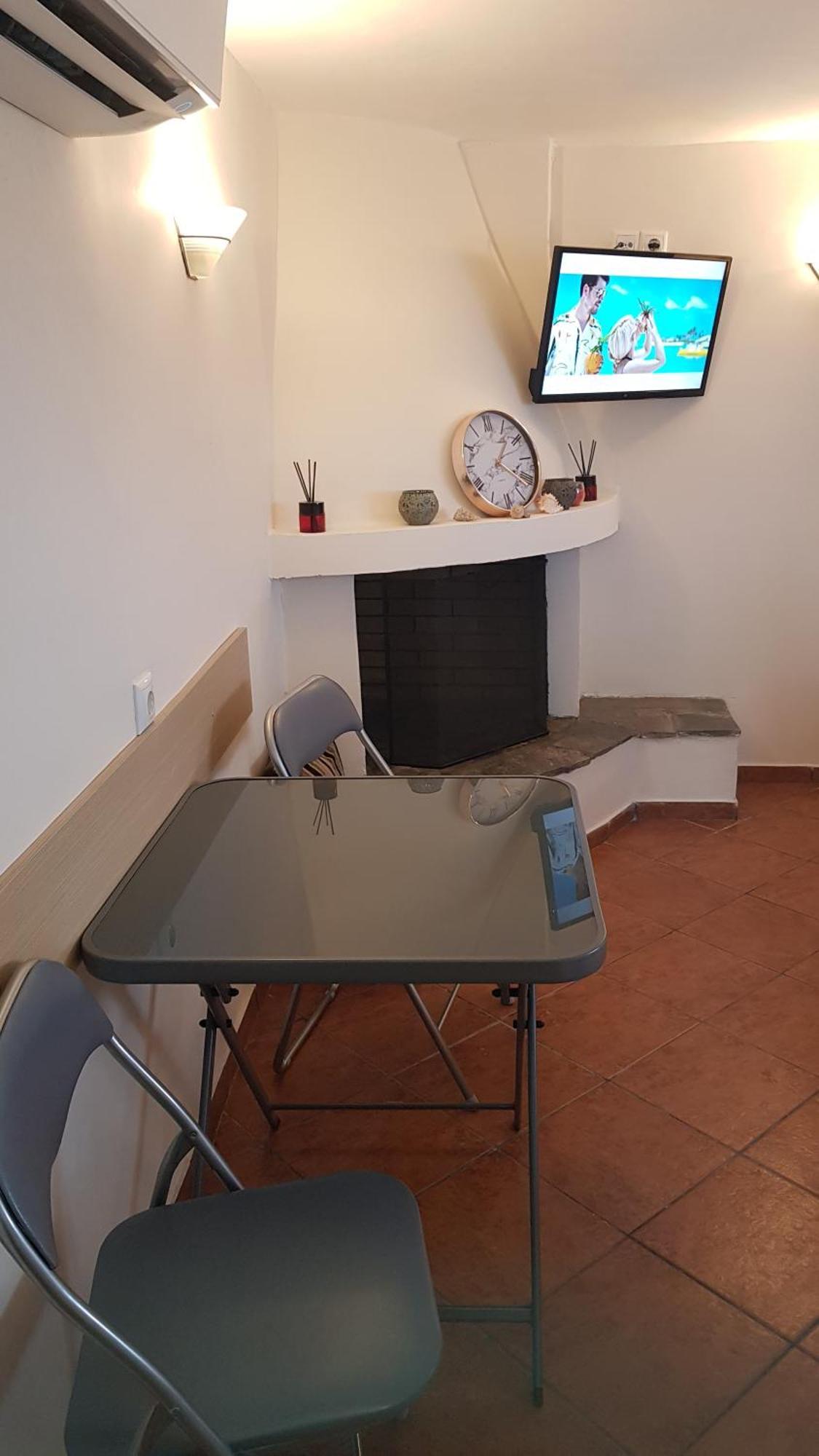 Studio With City View Apartment Tirnavos Room photo