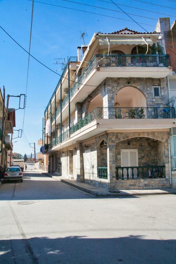 Studio With City View Apartment Tirnavos Exterior photo